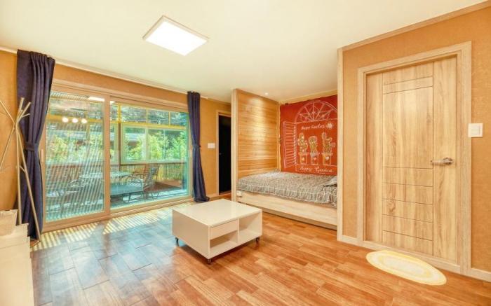 Gapyeong Swimteo Pet Pension