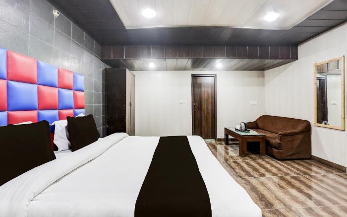 Super Townhouse Haibowal Chowk Near DMC