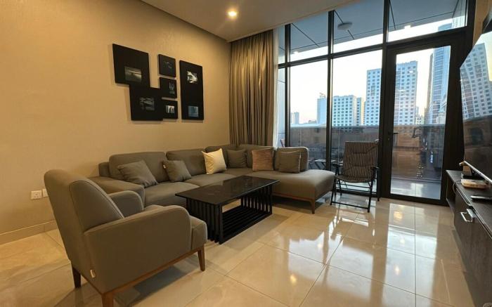 Modern 2BR, Gym, Pool, Juffair