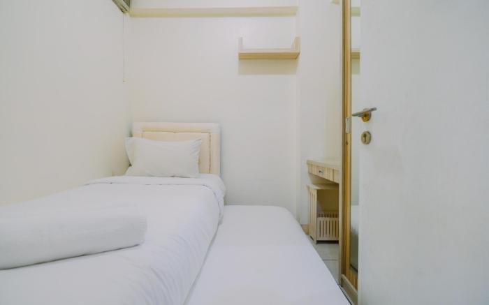 Best Price 2BR Green Pramuka City Apt By Travelio