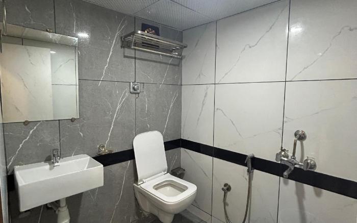 HOTEL RINZA RESIDENCY