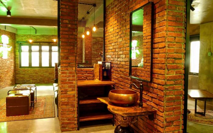 Urban Hotel