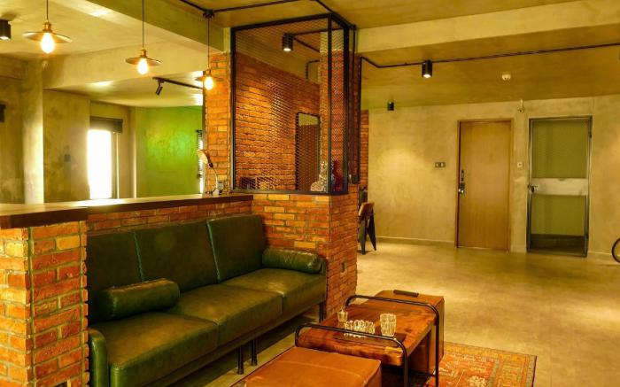 Urban Hotel