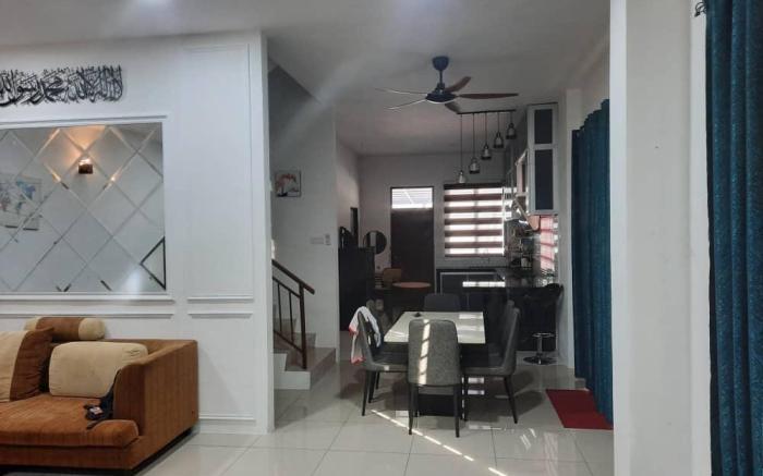 Hakeem Homestay