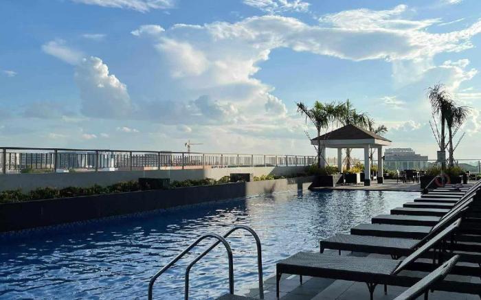 Coast Residences near CCP PICC