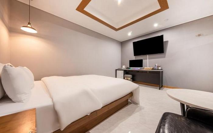 Jecheon Cats Hotel