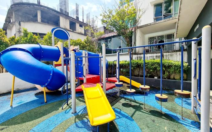 8 Guest Duplex 1 Room Studio Cyberjaya D Pulze MMU