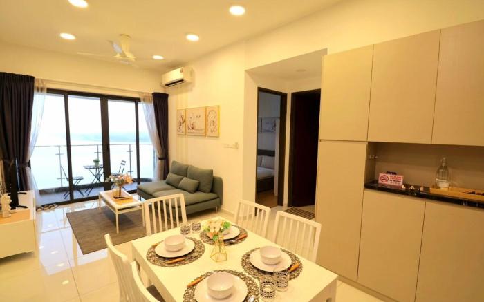 Bay Laurel @ Danga Bay 2Room【Seaview】