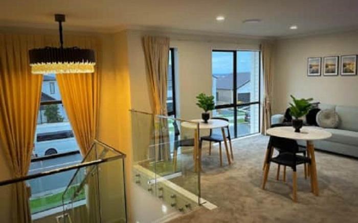 Seven Bedroom Exclusive Residence DD