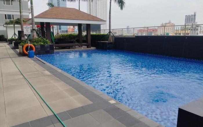 2br Condo Coast Residence near MOA NAIA Ayala BGC