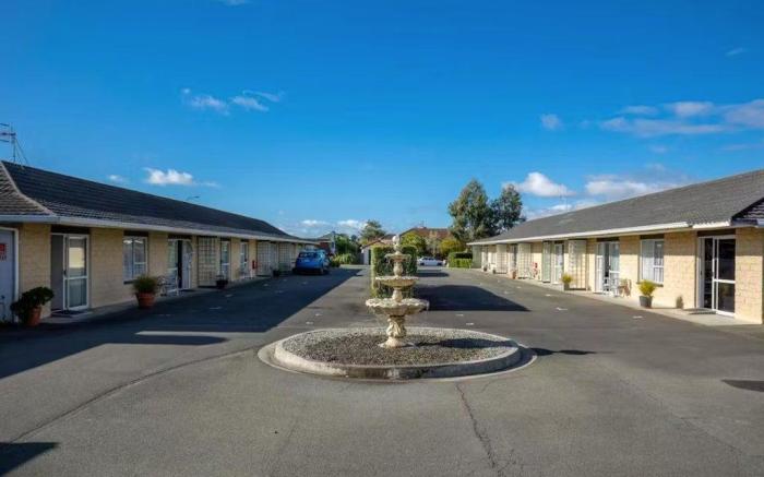 Asure Fountain Resort Motel