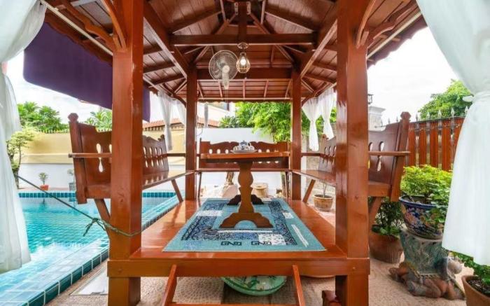 Jomtien Lovely villa,5BR,BBQ,Snooker