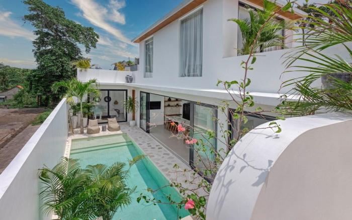 Brand New 3 Bedroom Villa Alemar