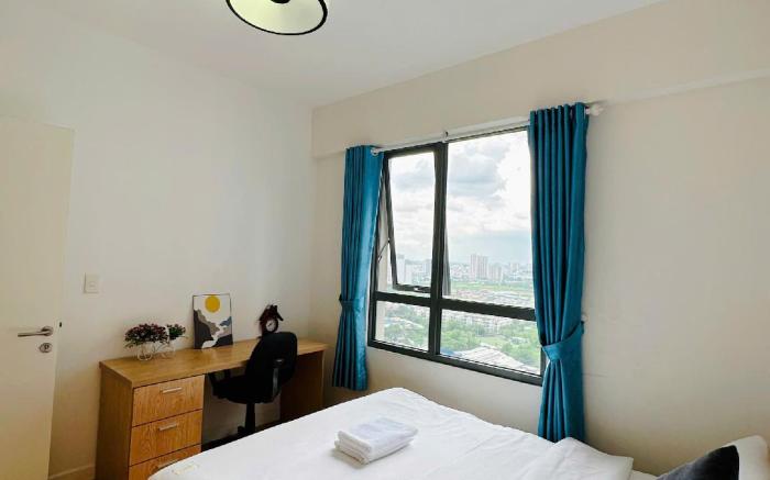 HHomes - 2BR City View & Pool at Masteri Thao Dien