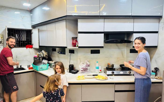 Taj Castle Guest House