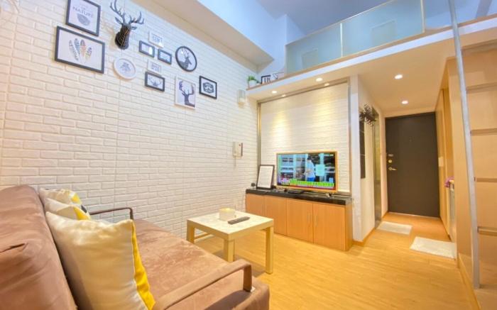 Ximending Vibrant Loft: Shop, Dine, Explore 4B