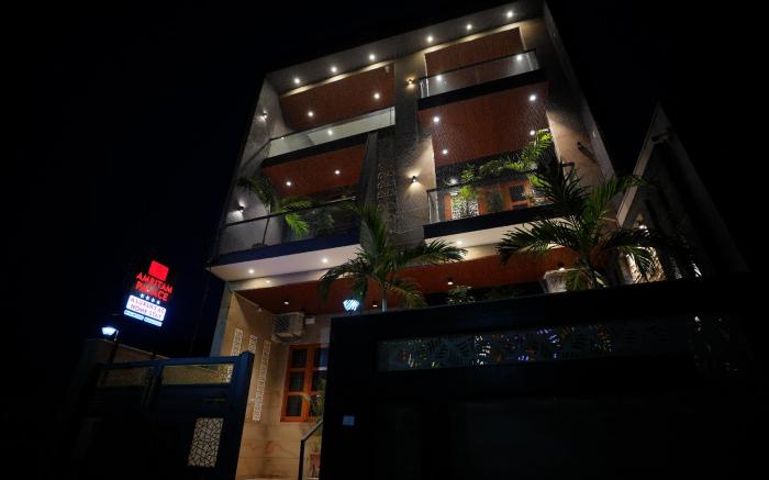 Amritam Palace A Luxury AC Home Stay