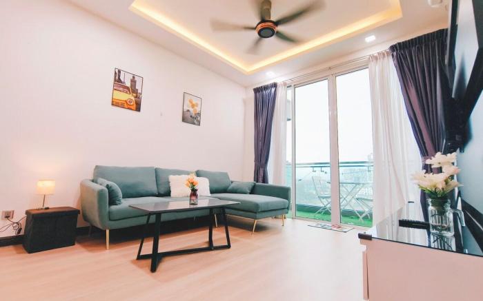 Large 4Bed w Jacuzzi Bathtub@CIQ - 3 free parking