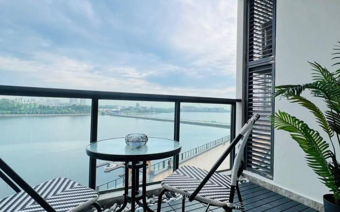 Serene Seaview 4BR Unit R&F Seine Region by ANJU