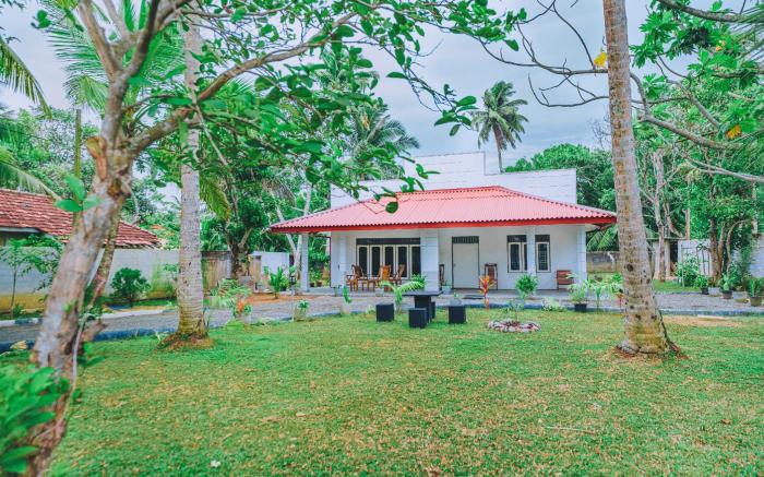Shinestar Villa Mirissa –  Near Mirissa Beach
