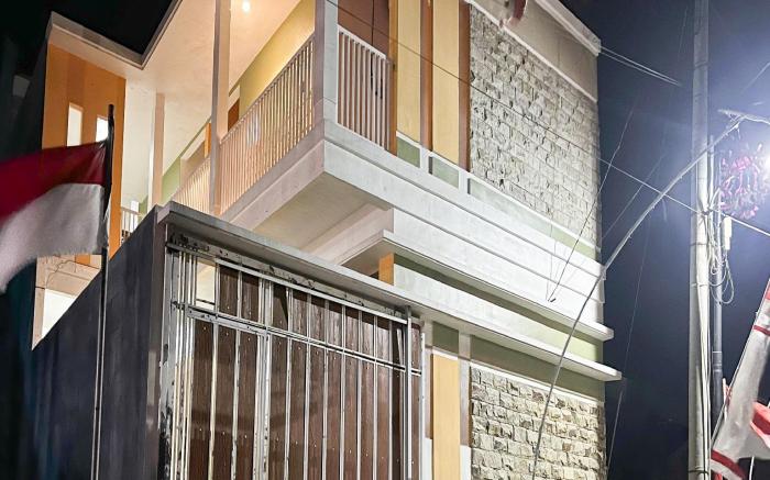 Oma Kost 3 Probolinggo Mitra RedDoorz