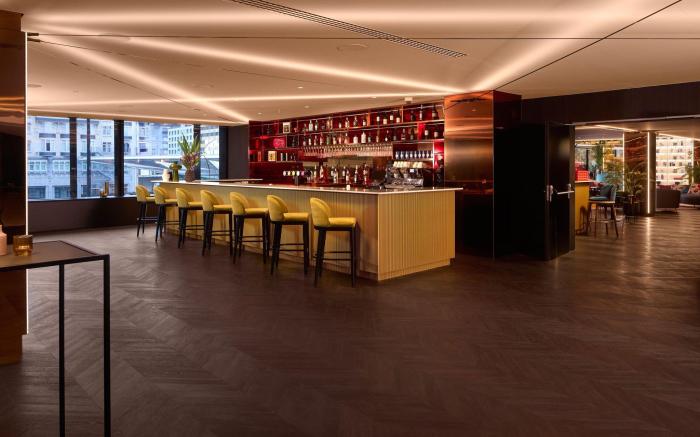 Cardo Brussels, Autograph Collection