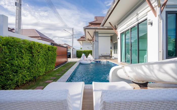 Recap365 Pool Villa Huahin
