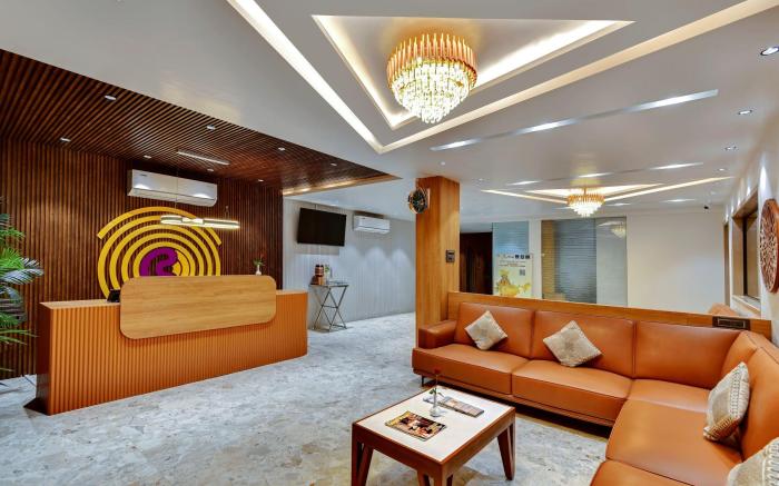 Click Hotel Royal Pearl, Galenda, Dahej