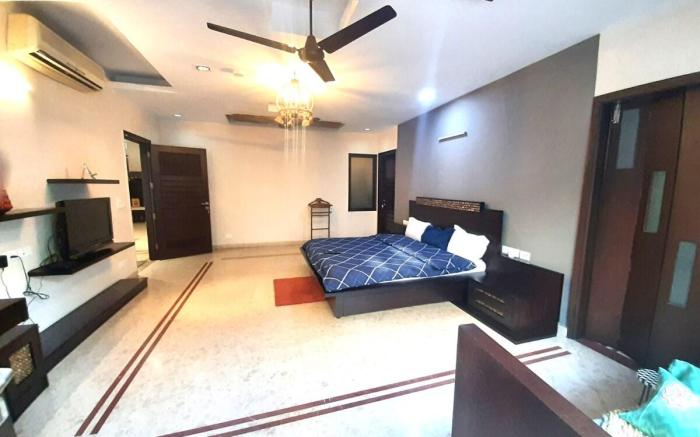 4 BHK Luxury Villa near Galleria Market | Gurugram
