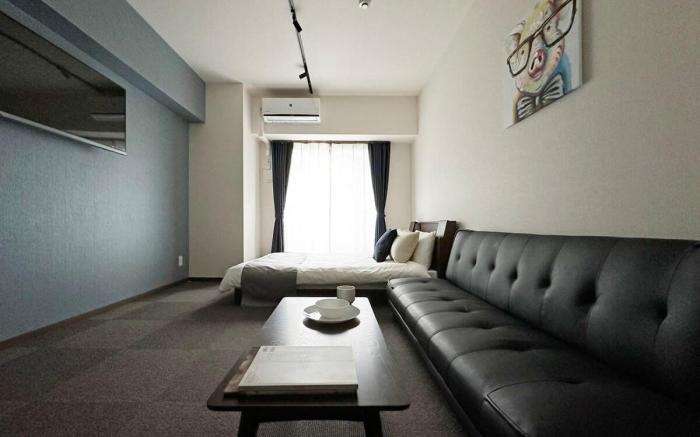 Stylish 1 BR Apt near City Centre for 3Ppl
