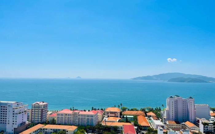 2005 Sea & Horizon Luxury Apt Full Option