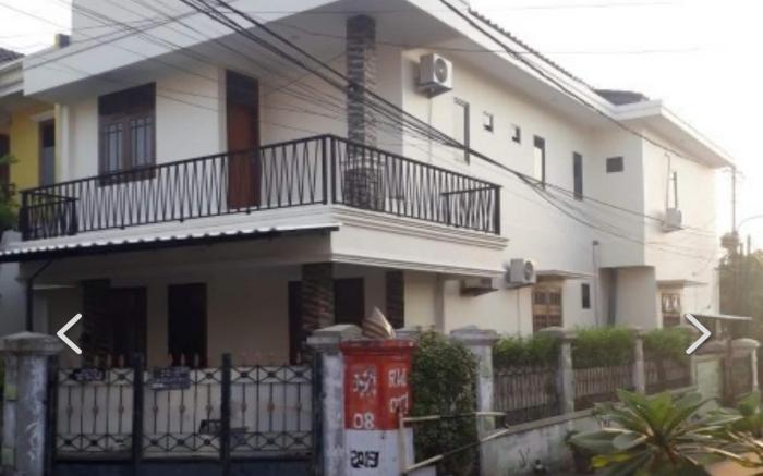 OYO 94244 Ezhar Boka Homestay Near GOR Sulis Bulutangkis