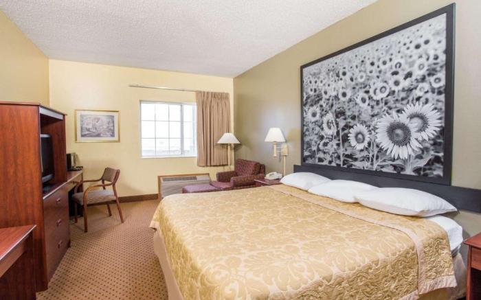 Western Inn & Suites
