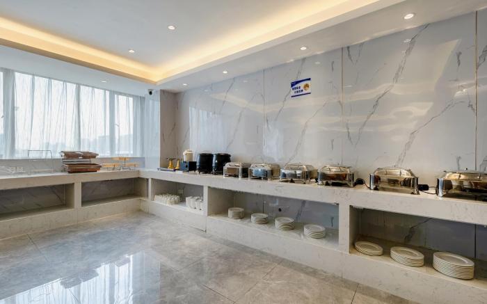 Echarm Hotel Guigang High-Speed Railway Station Wuyue Plaza