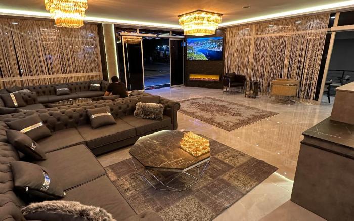 Comfort Point Two Hotel