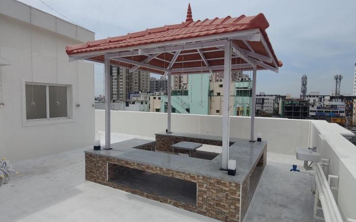 Nandhavanam A Business Class Residency