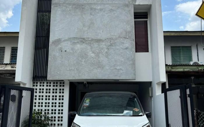 Relaxing House in Kuala Lumpur