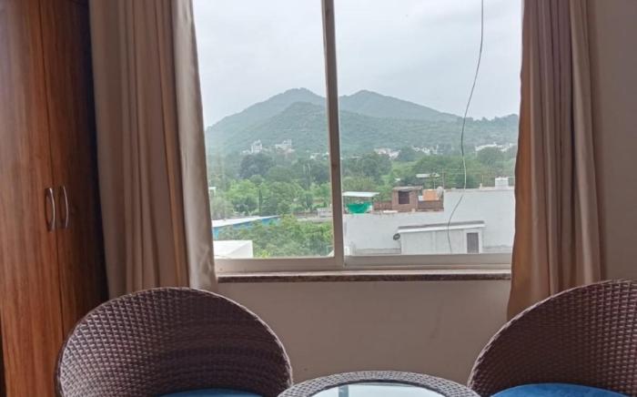 Goroomgo Agnija Udaipur