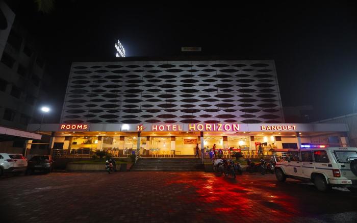 The Horizon Hotel 