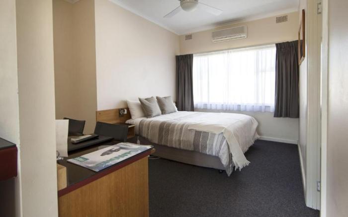 Redhill Cooma Motor Inn