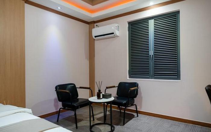 Suwon (Ingyedong) Central Plaza Hotel
