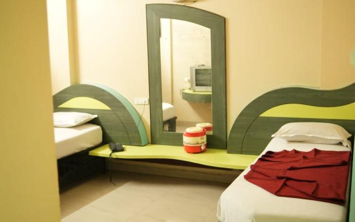 Hotel Bhakti Park,Shirdi