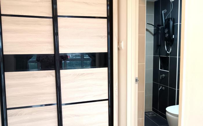 A16182 Kulai d'putra suites 2R5P near Airport/Jpo
