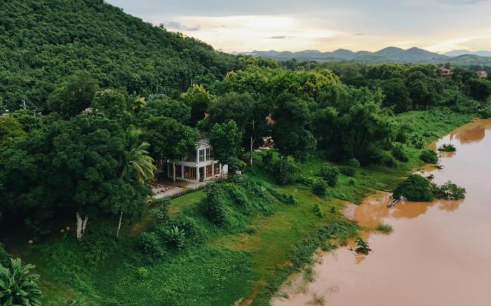 Loogmai Guest House