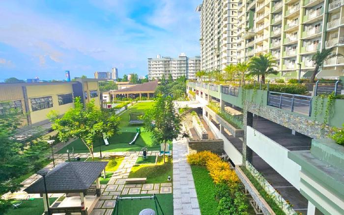 Verdon Parc 2 Bedroom w/ Amenity View Balcony
