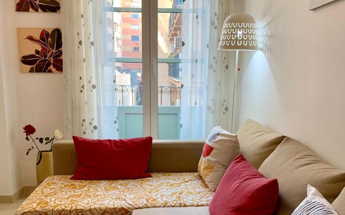 Charming  Flat@HistoricCentre &short walk to Beach