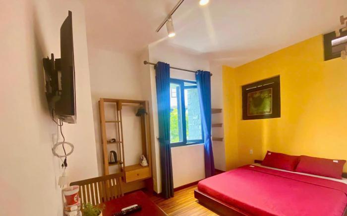Nhà Mình Villa