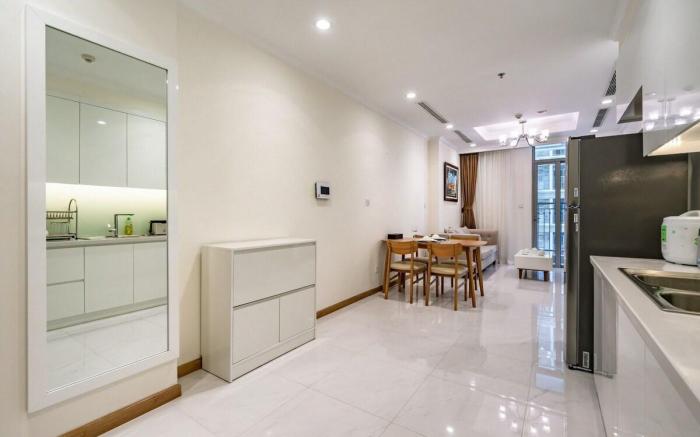 2 bedroom landmark Plus in Vinhome central park