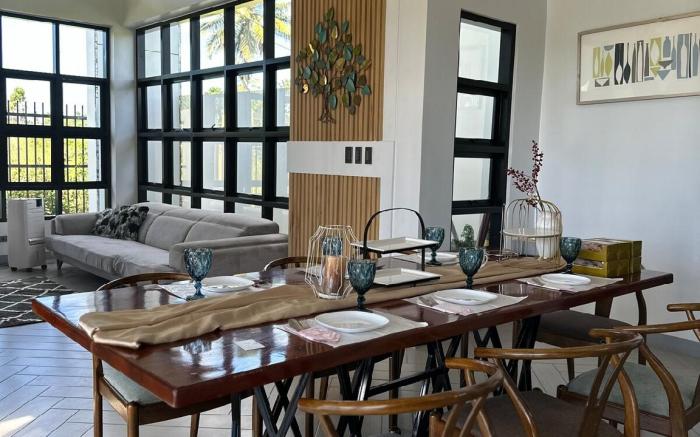 Exclusive Modern Hygge Sunset Lounge Don Carlos