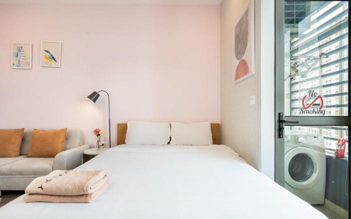Studio Rivergate centrel view #BuiVien Street